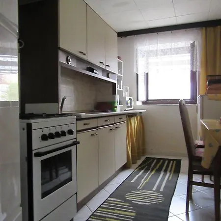 Ubytovani Jp Kolodeje Apartamento Kolodeje nad Luznici